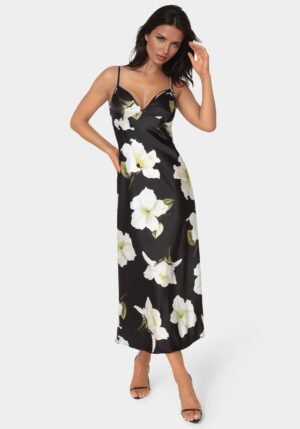 bebe2290_black-ivory_1_f18c9731-d759-4110-8d06-c14f1dbb5930 Printed Satin V-Neck Maxi Dress